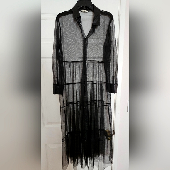 Black tulle cover-up M - Picture 1 of 6